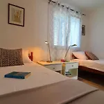 Villa Lavanda Kor Ula - Five Bedroom With Pool And Sea View *