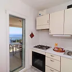 Lavanda Kor Ula - Five Bedroom With Pool And Sea View