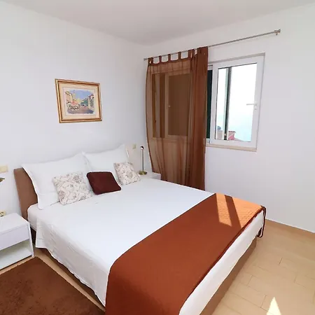 Lavanda Kor Ula - Five Bedroom With Pool And Sea View Villa *