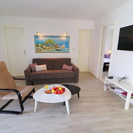 别墅 Lavanda Kor Ula - Five Bedroom With Pool And Sea View 扎瓦拉提卡