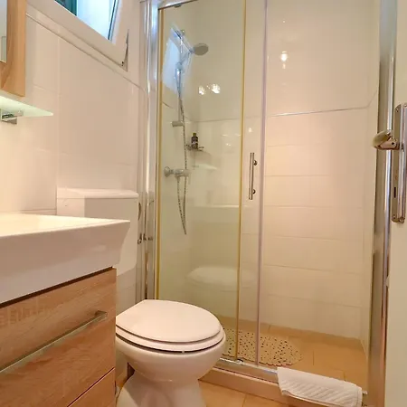 Lavanda Kor Ula - Five Bedroom With Pool And Sea View * 扎瓦拉提卡
