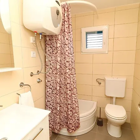 Lavanda Kor Ula - Five Bedroom With Pool And Sea View *