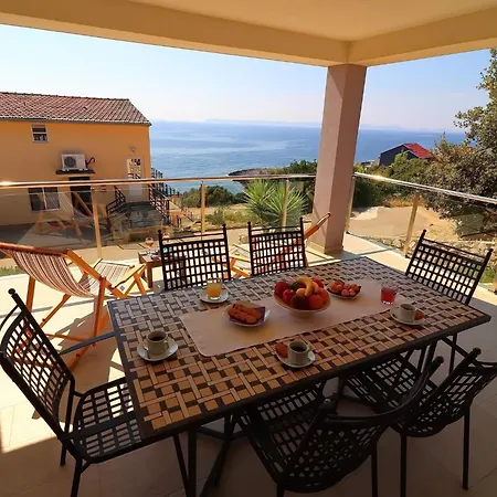 Lavanda Kor Ula - Five Bedroom With Pool And Sea View 别墅