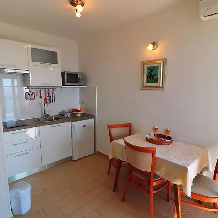 Lavanda Kor Ula - Five Bedroom With Pool And Sea View 别墅 *