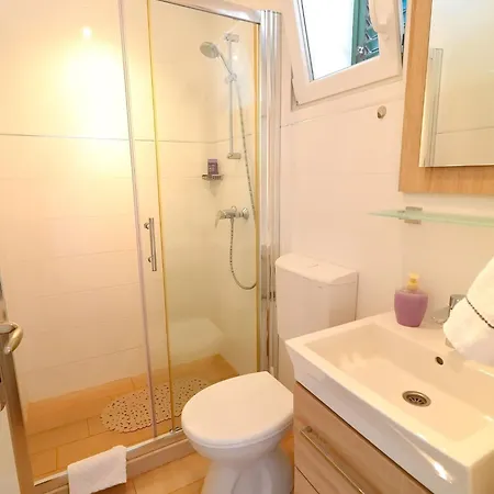 Lavanda Kor Ula - Five Bedroom With Pool And Sea View 别墅 扎瓦拉提卡