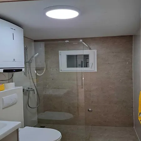 Lavanda Kor Ula - Five Bedroom With Pool And Sea View * 扎瓦拉提卡