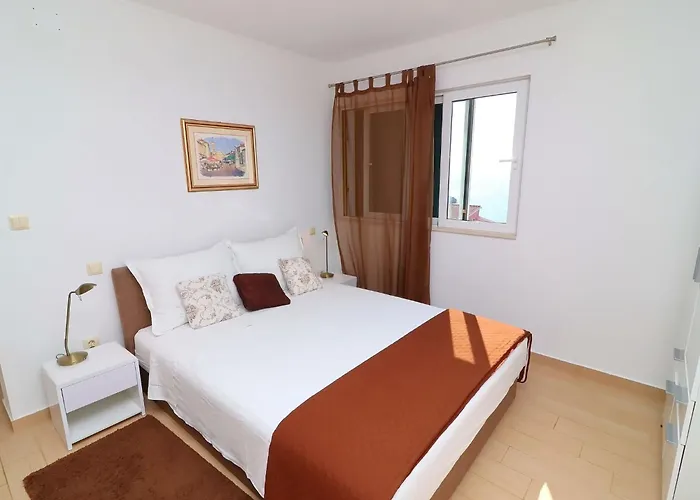 Lavanda Kor Ula - Five Bedroom With Pool And Sea View Вилла *