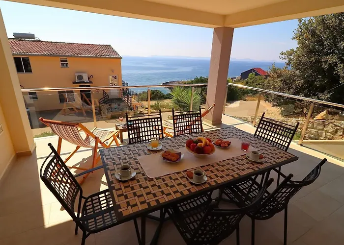 Lavanda Kor Ula - Five Bedroom With Pool And Sea View Вилла