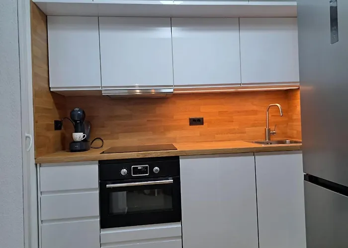 Lavanda Kor Ula - Five Bedroom With Pool And Sea View Вилла Завалатица